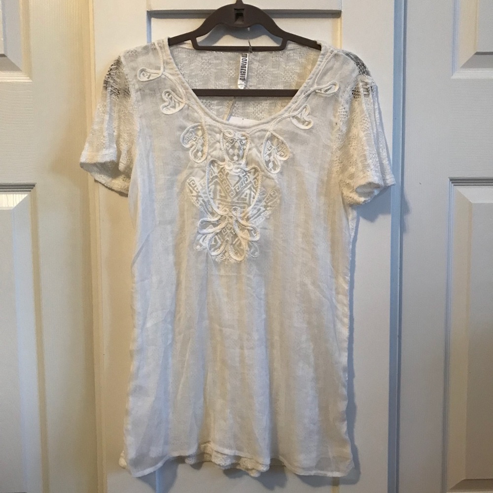 White knit Top